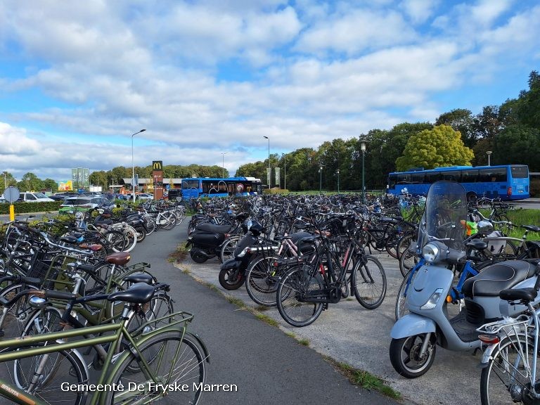 Tientallen fietsen gelabeld bij busstation: tot 2 oktober om ze weg te halen