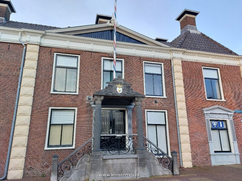 Onderzoek naar toekomst museum Lemmer en oude gemeentehuis