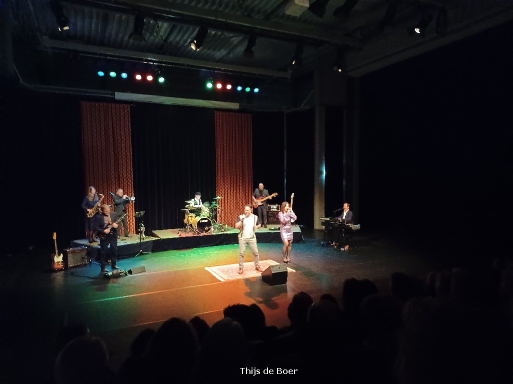 Dansende Lemsters en Theaterratten gingen met soulmuziek uit hun dak