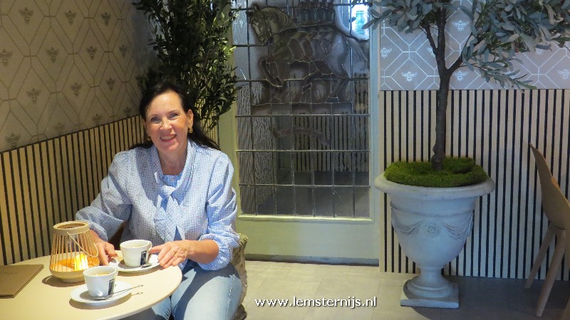Cadeauwinkel en lunchroom De Mearmin is geopend